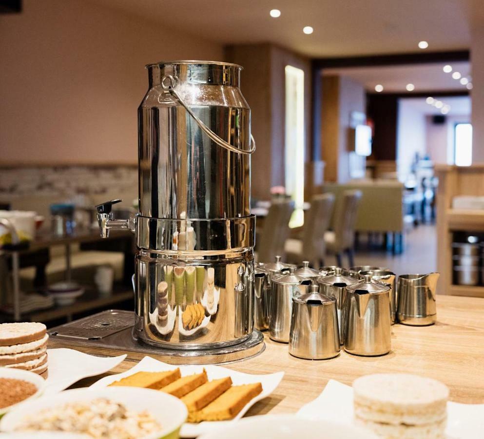 Hotel De Zeebries Budget Middelkerke Luaran gambar