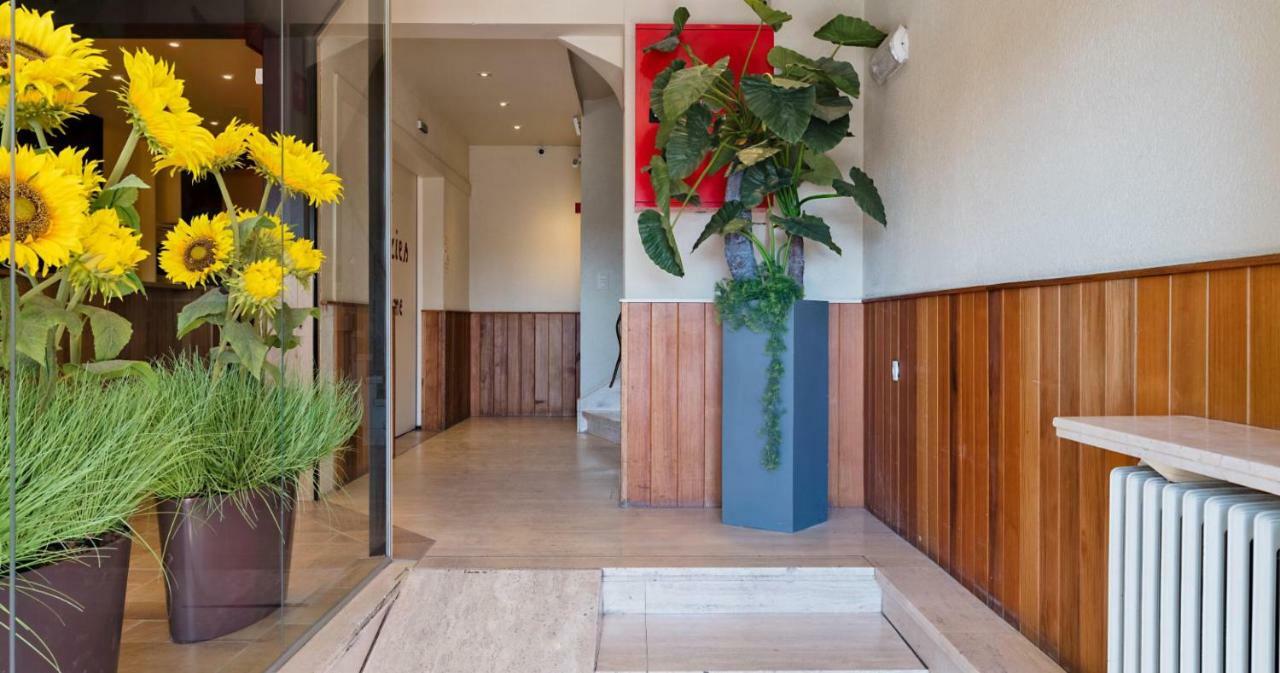 Hotel De Zeebries Budget Middelkerke Luaran gambar