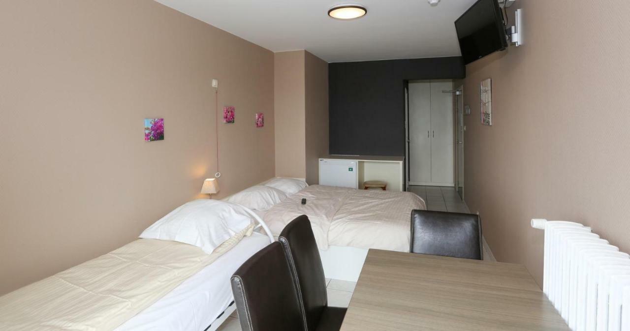 Hotel De Zeebries Budget Middelkerke Luaran gambar